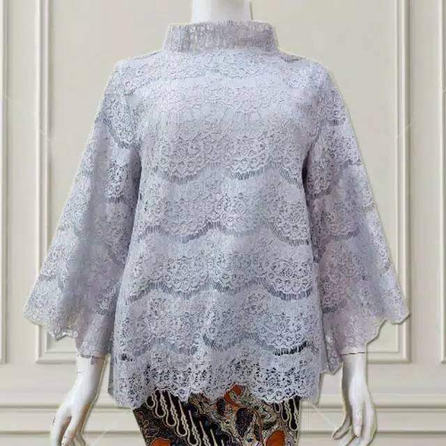 Kebaya Brukat Renda